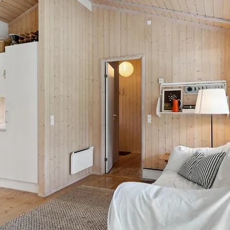 3 Bedroom Lovely In Nykobing Sj * Tjørneholm